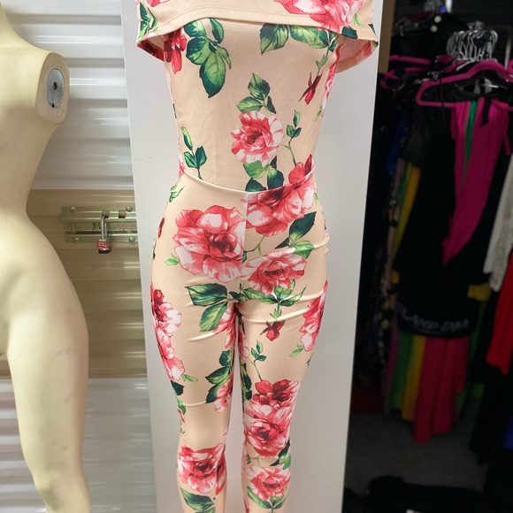 Off the shoulder Pants romper! - Picture 2 of 2